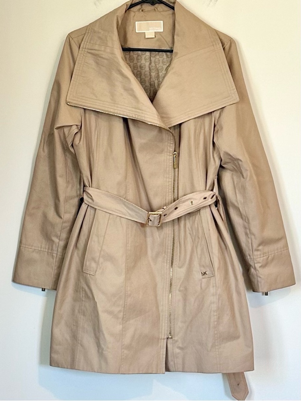 MICHAEL Michael Kors Beige Tan Trench Coat with Belted Waist - Size: Medium